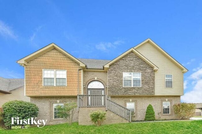 Building Photo - 3489 Sikorsky Ln