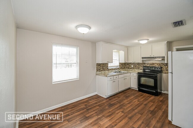 Foto del edificio - 5649 Tempest St