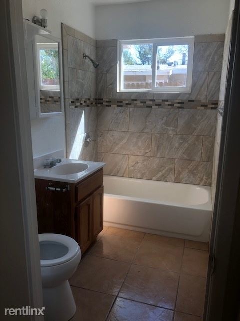 Building Photo - 2 br, 1 bath Apartment - 45429 Corkwood Ave