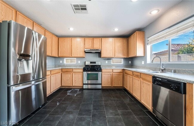 Foto del edificio - 5221 Coral Hills St