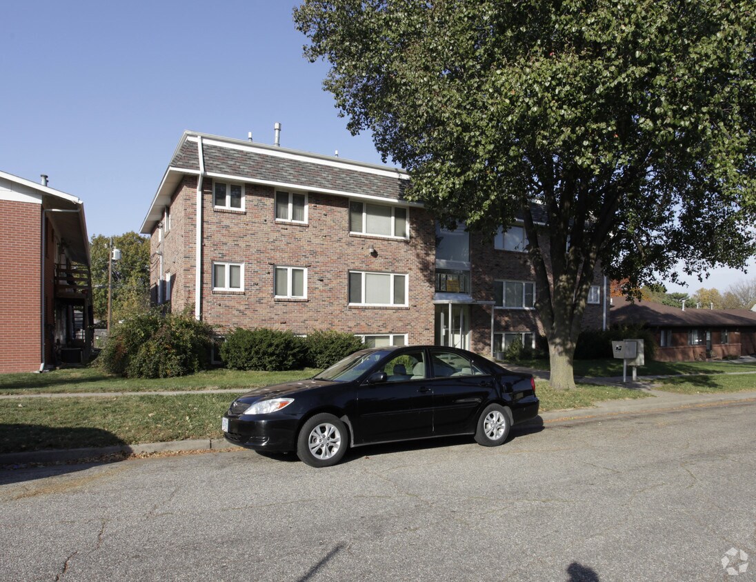 Foto principal - 2915 N 53rd St