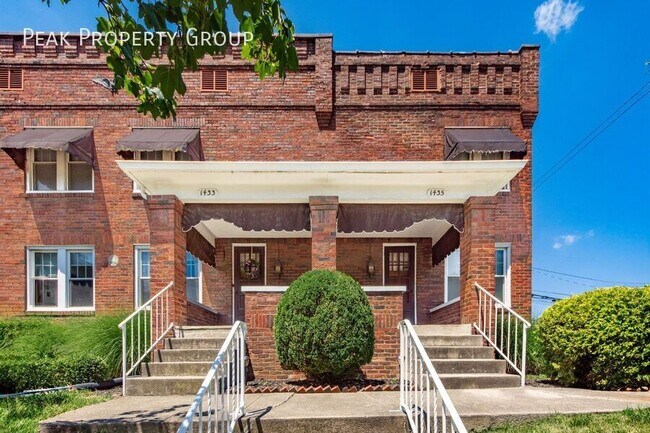 Foto del edificio - 1425 Northwest Blvd