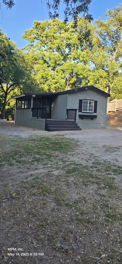 Primary Photo - 2 bedroom in the country