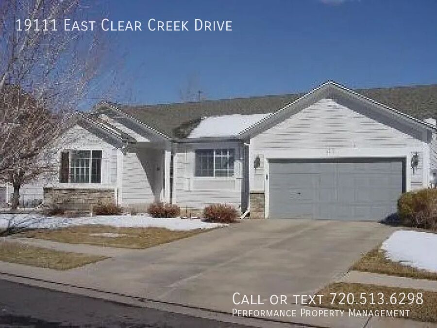 Foto principal - 19111 E Clear Creek Dr