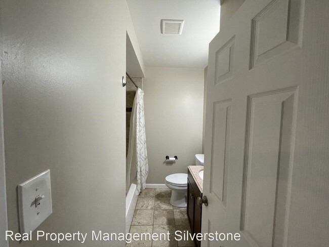 Building Photo - 3 br, 2 bath House - 1419 Royal