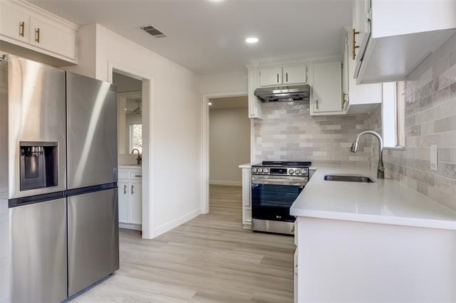 Foto del edificio - 10692 Pagewood Dr