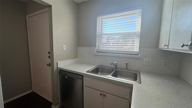 Foto del edificio - 3813 Coates Cir