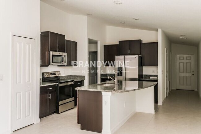 Building Photo - MOVE IN SPECIAL - March FREE with move in ...