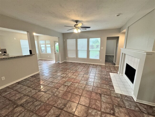 Building Photo - 9723 Haviland Lane