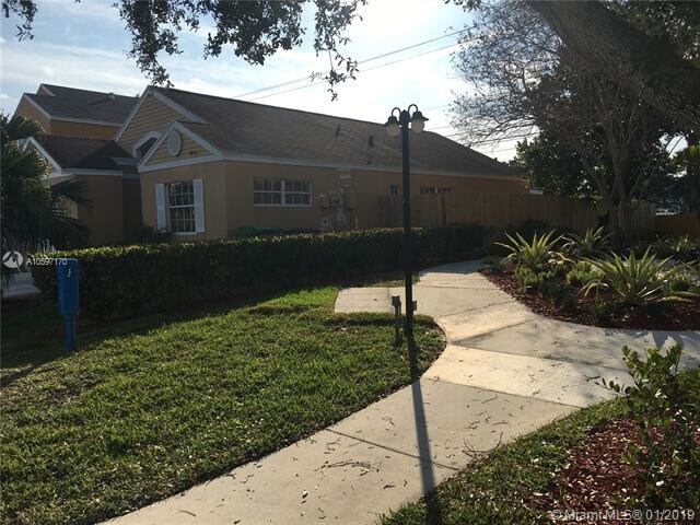 Building Photo - 3650 Marlberry Ln