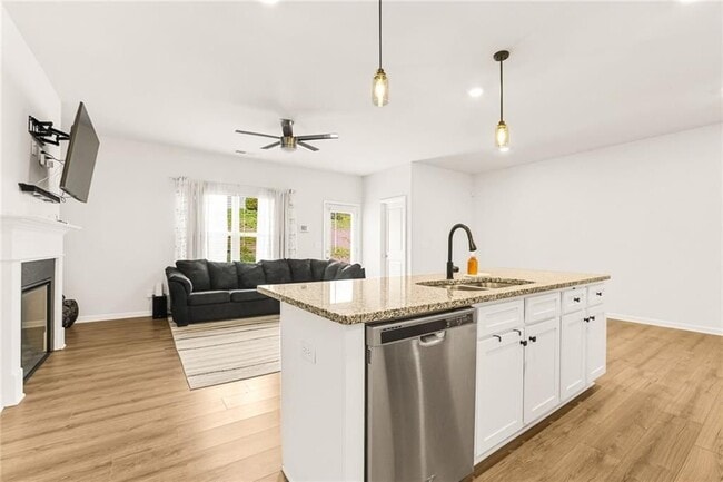Building Photo - 4514 Fillmore Trl SW