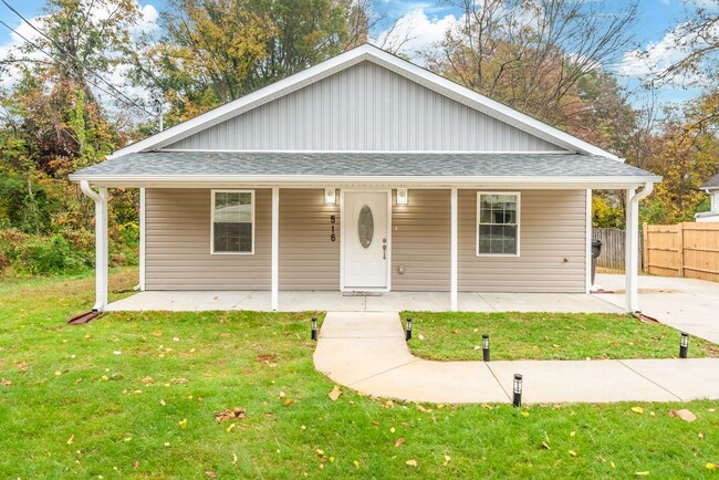 Foto del edificio - 4Bd/ 2Bath Ranch Style home mins from Down...