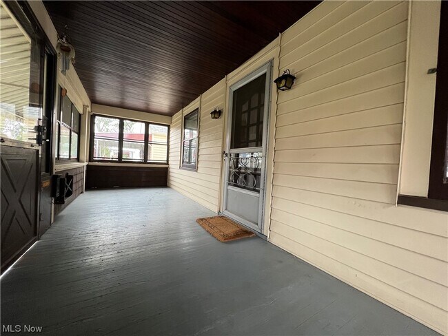 Building Photo - 16400 Melgrave Ave