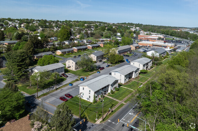 Aerial Photo - Lawnton Gardens