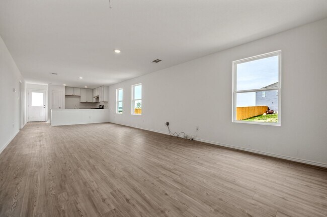 Foto del edificio - Newer Home in St. Hedwig with Full Applian...