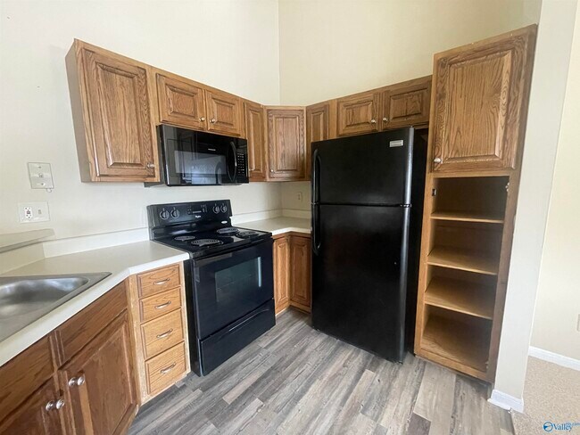 Building Photo - 1155 Old Monrovia Rd NW