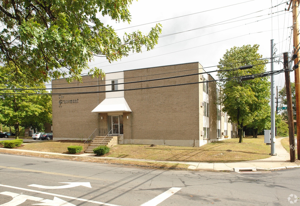 Primary Photo - The Grovemont