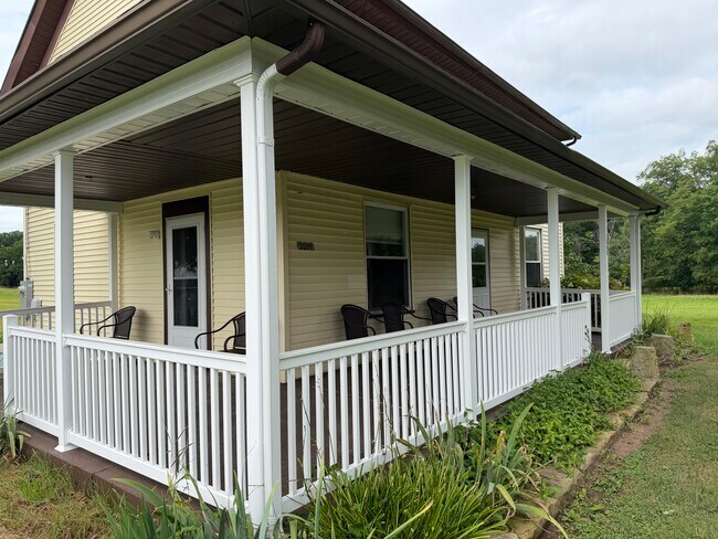 Foto del edificio - 5088 Avon Rd NE