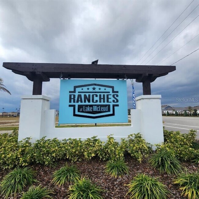 Foto del edificio - 2189 Marksman Rd