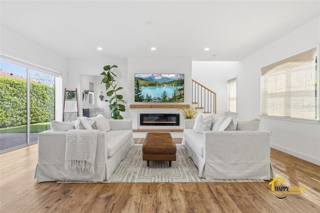 Building Photo - 10254 Beechwood Ln