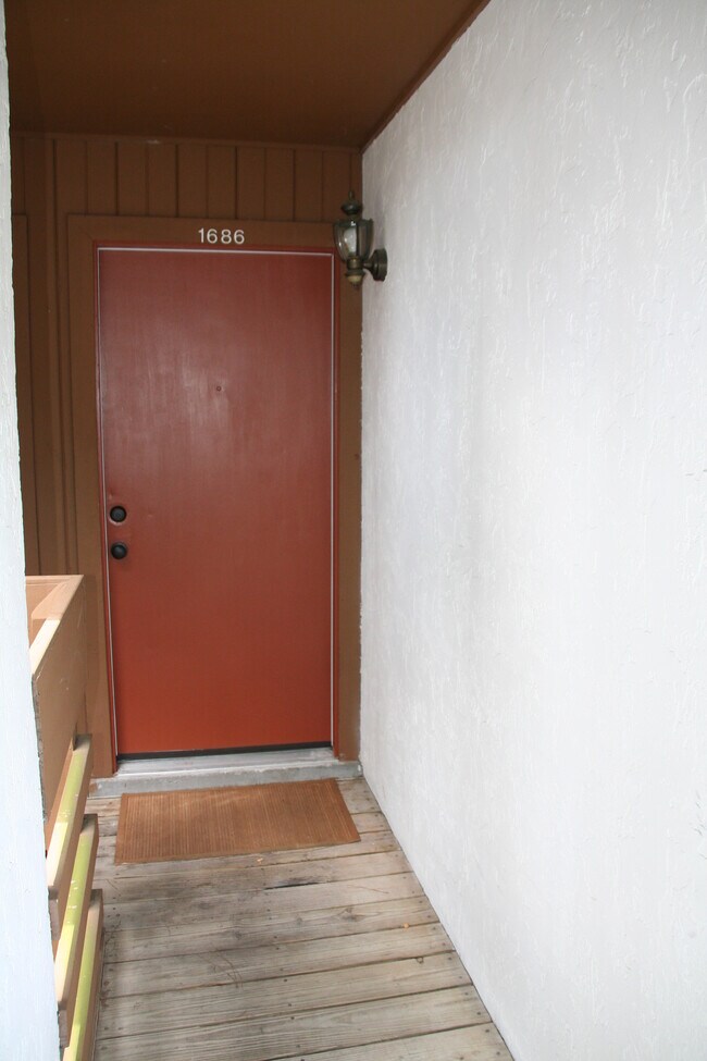 Front door - 1686 SW 16th St