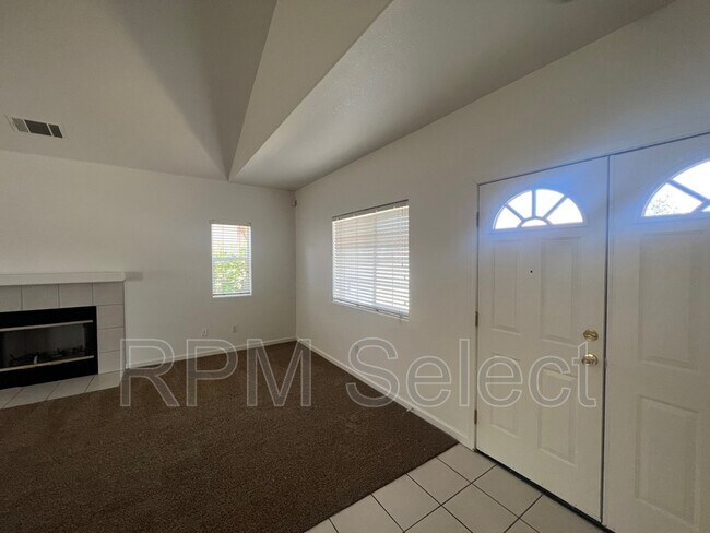 Building Photo - 6181 Lemon Bell Way