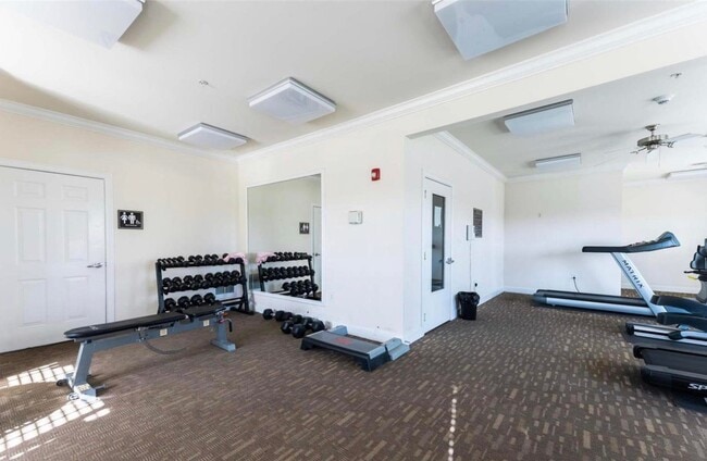 Foto del edificio - 1241 Strassner Dr