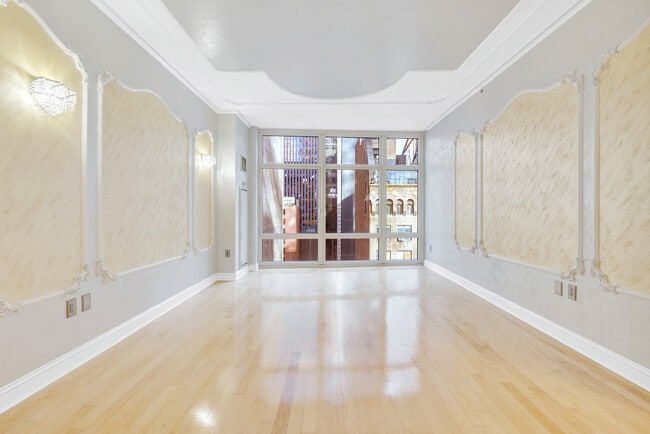 Building Photo - 1600 Broadway-