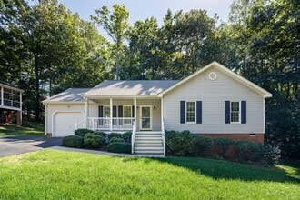 Building Photo - 8811 S Boones Trail Rd