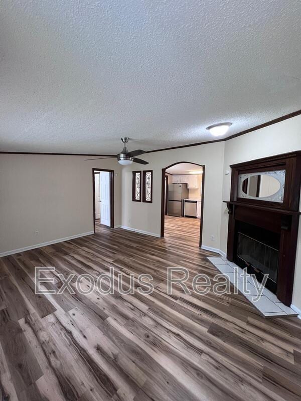 Building Photo - 983 Heritage Way