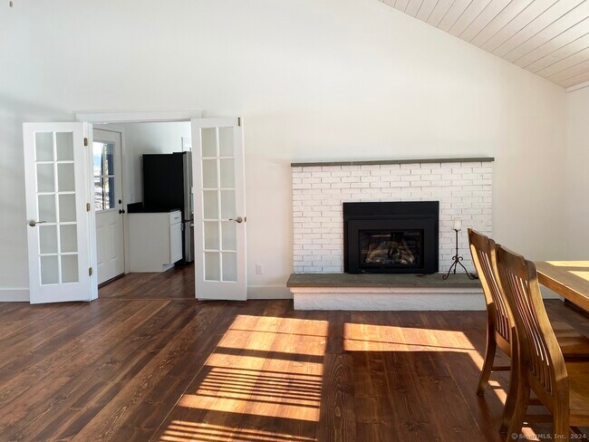 Building Photo - 5751 NY-22
