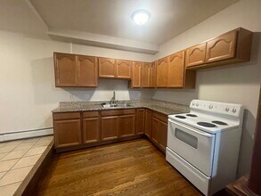 Building Photo - 57-59-59 Holbrook St