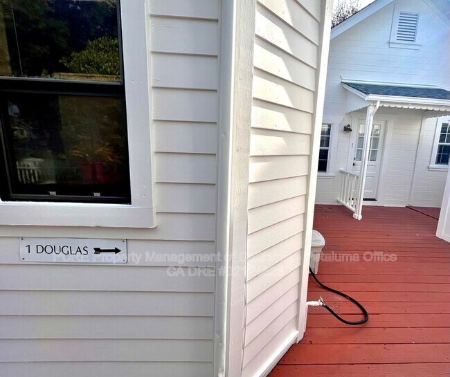 1 Douglas St, Petaluma, CA 94952 House Rental in Petaluma, CA