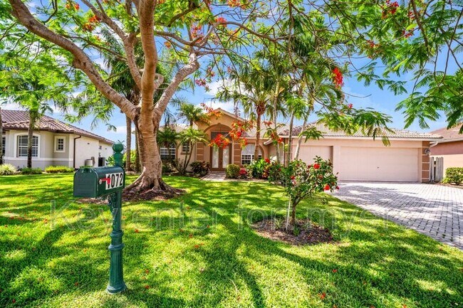 Building Photo - 1072 Port Orange Way