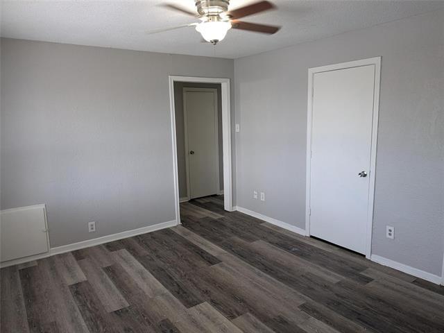 Building Photo - 4520 Columbia Ave