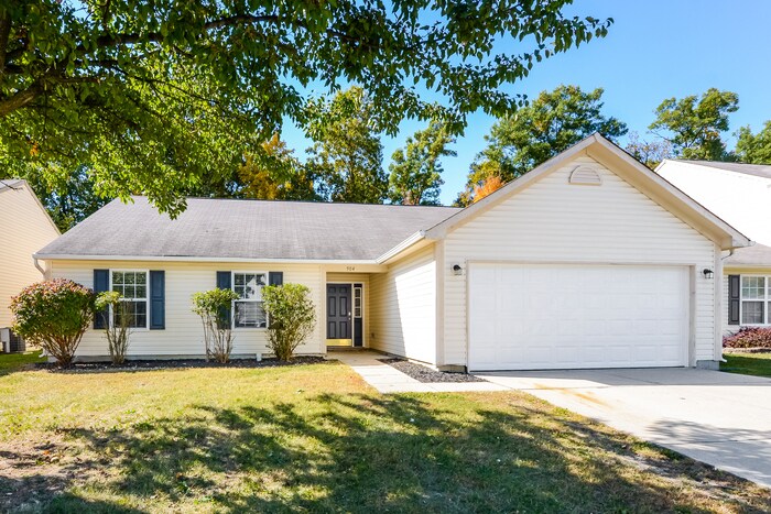 Foto principal - 904 Flying Sun Dr