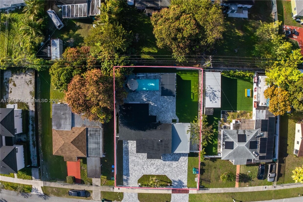 Photo - 10050 Southwest 171st Street, Miami, FL 33157 - 3 BR 2 BA single-family home