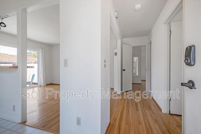 Foto del edificio - 515 Cayuga St