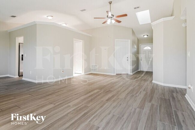Foto del edificio - 255 Snow Goose Ln