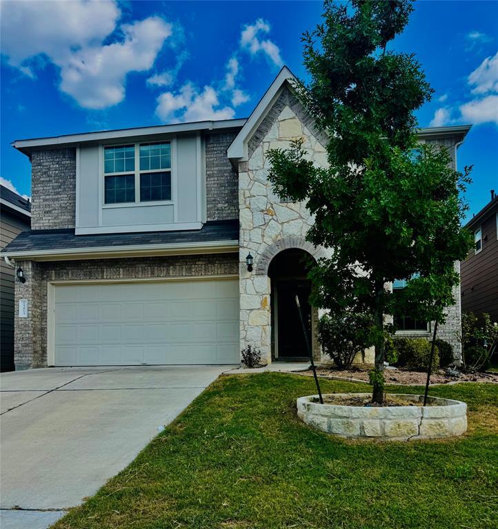 Foto principal - 15813 Windroot St
