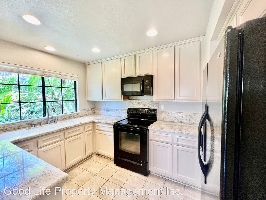 Primary Photo - 3 br, 2.5 bath House - 7646 Palmilla Dr Un...
