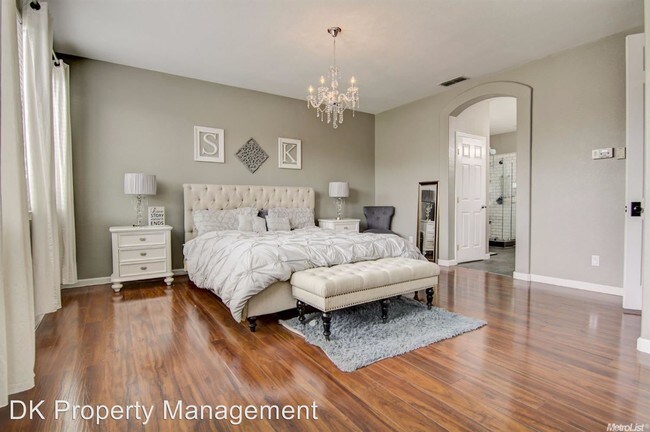 Foto del edificio - 2532 Abbeyhill Rd