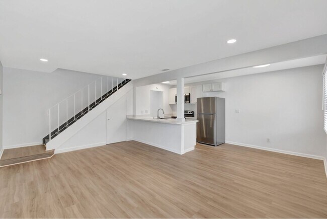 Foto del edificio - Lock in the Best Deal of the Year in South...