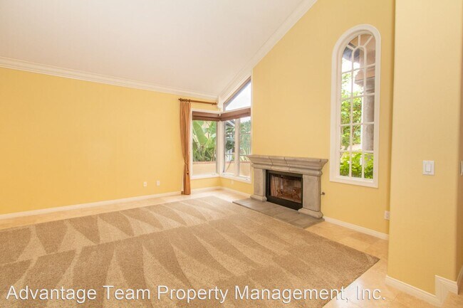 Foto del edificio - 12885 Chaparral Ridge Rd