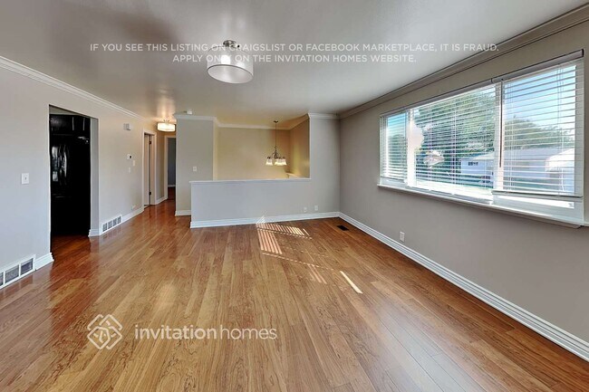 Building Photo - 5262 Skeeswood Dr