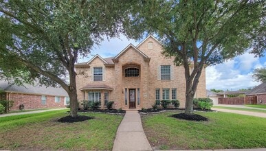 Building Photo - 17715 Laguna Trail Dr