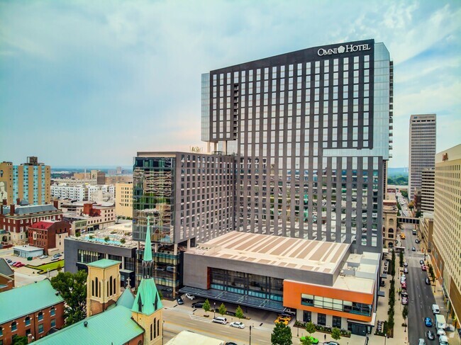 Building Photo - The Residences at OMNI Louisville