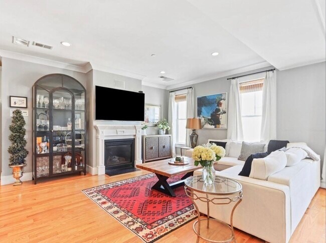 Foto del edificio - 525 E 7th St