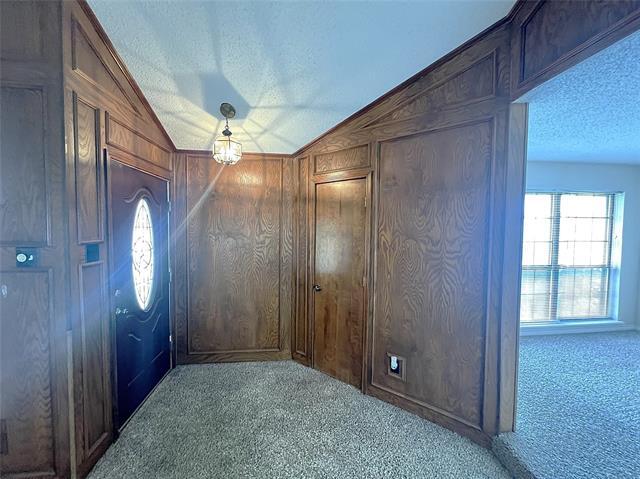 Building Photo - 404 Lincoln Dr