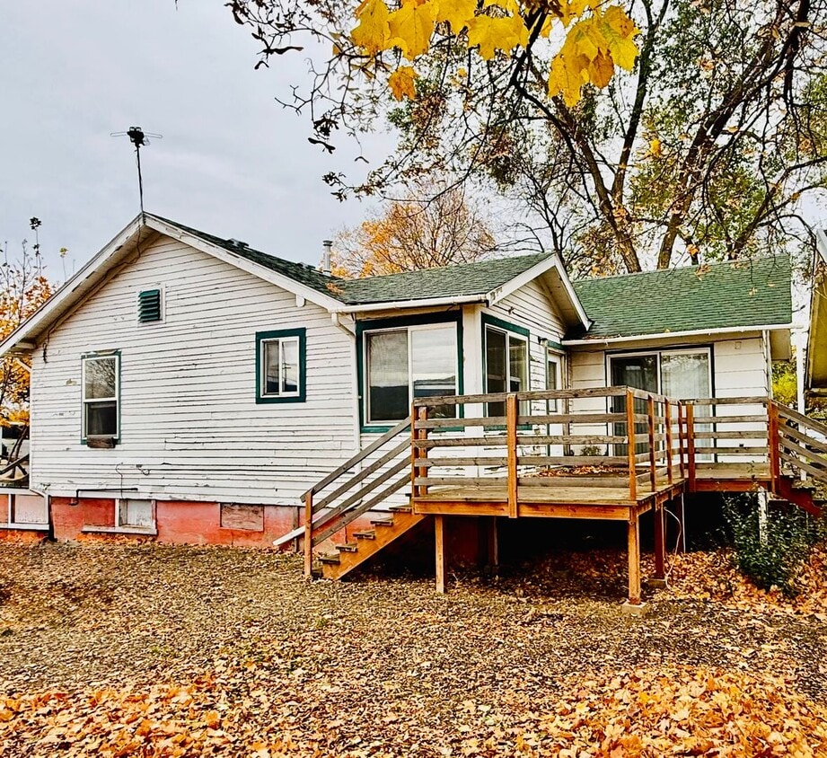 Primary Photo - 1810 Jefferson Ave